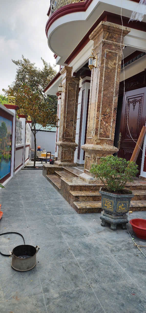 327232792206315896621