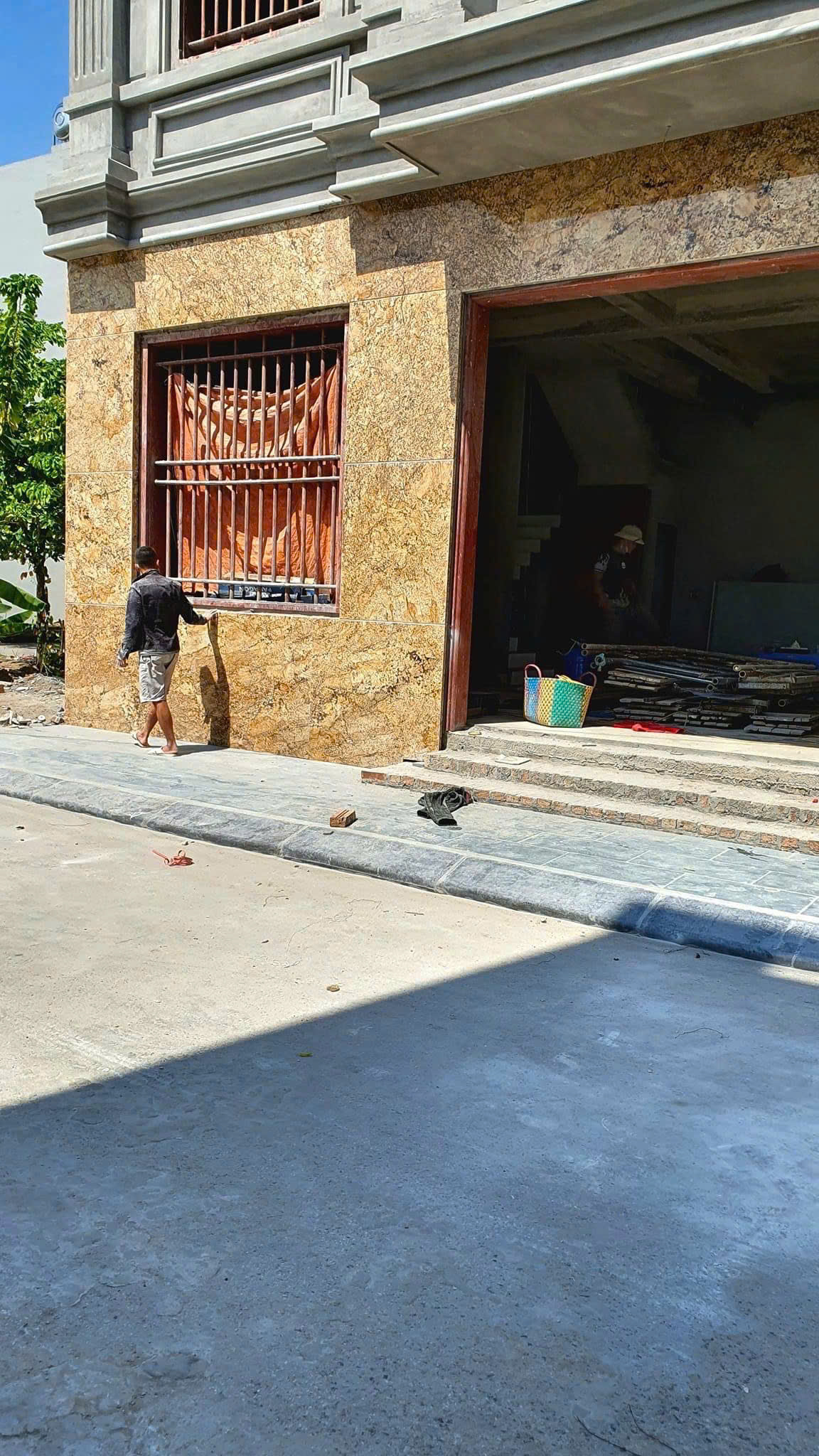 35604180397534870449